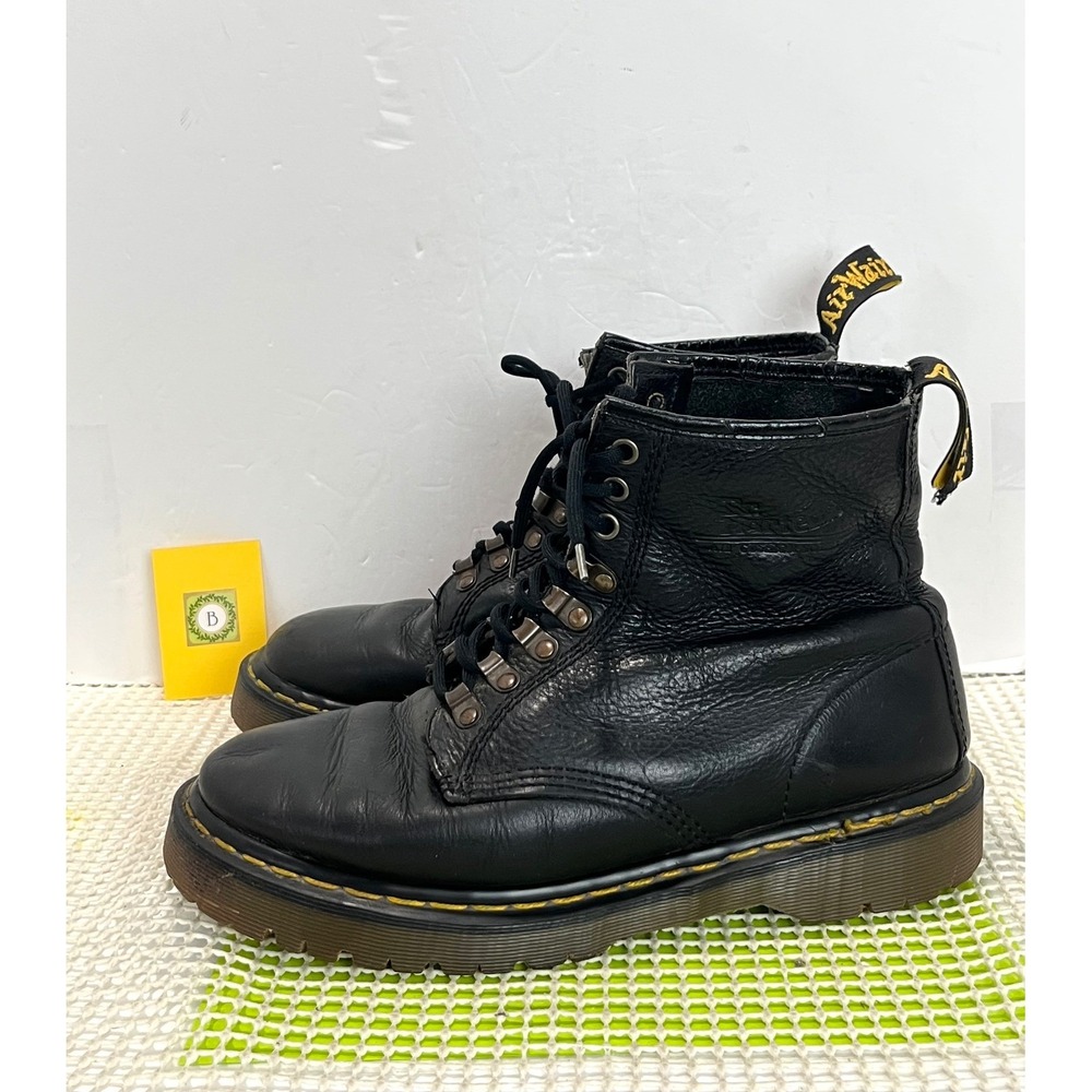 Vintage Dr Martens Pebbled Leather Hiker Boots Men's Size 9 Black 8096 GOOD
